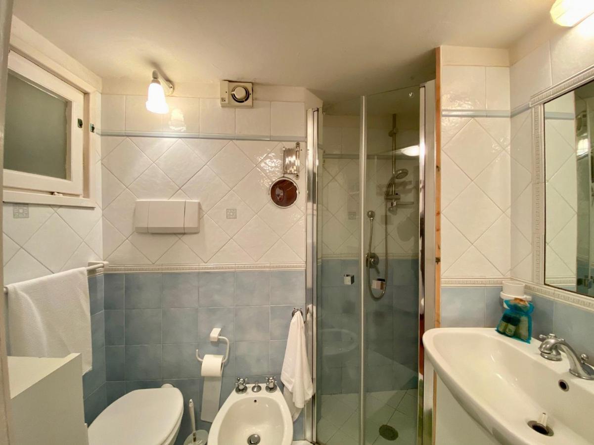 Holidaycasa Romano - Vacanza Nel Cuore Di Sperlonga Buitenkant foto