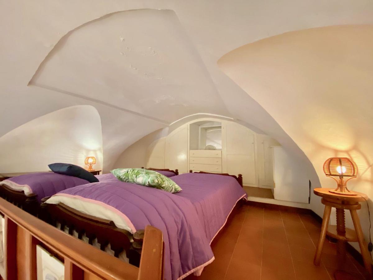 Holidaycasa Romano - Vacanza Nel Cuore Di Sperlonga Buitenkant foto