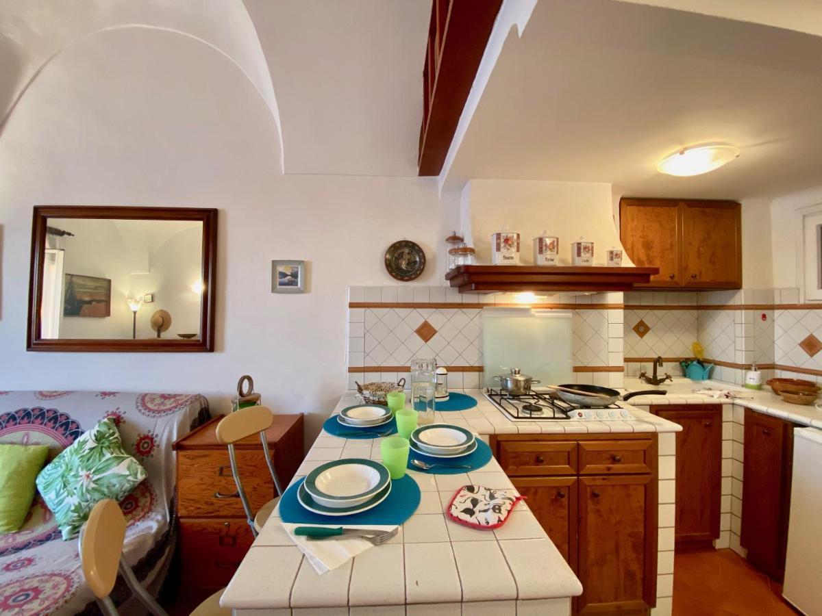 Holidaycasa Romano - Vacanza Nel Cuore Di Sperlonga Buitenkant foto