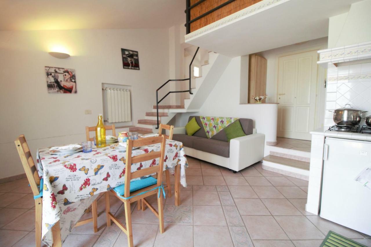 Holidaycasa Romano - Vacanza Nel Cuore Di Sperlonga Buitenkant foto