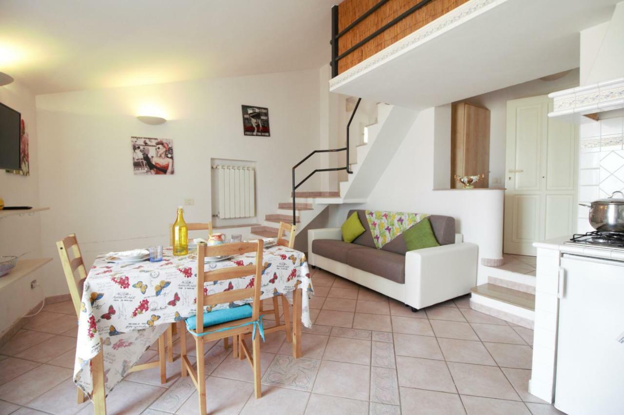 Holidaycasa Romano - Vacanza Nel Cuore Di Sperlonga Buitenkant foto