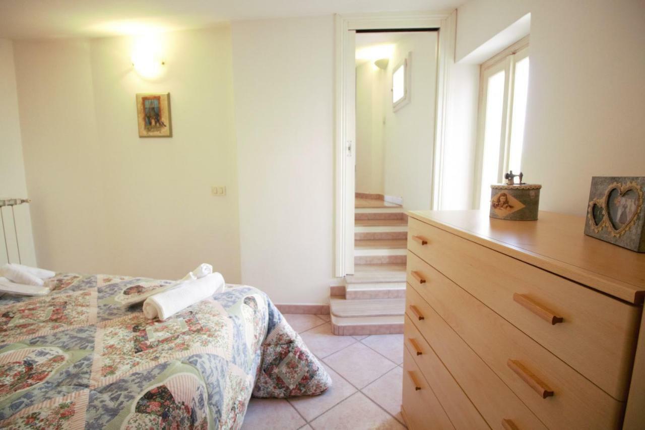 Holidaycasa Romano - Vacanza Nel Cuore Di Sperlonga Buitenkant foto