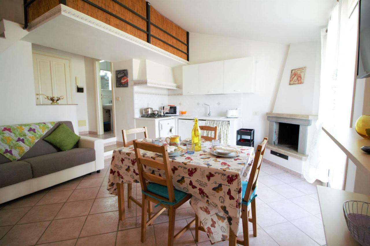 Holidaycasa Romano - Vacanza Nel Cuore Di Sperlonga Buitenkant foto